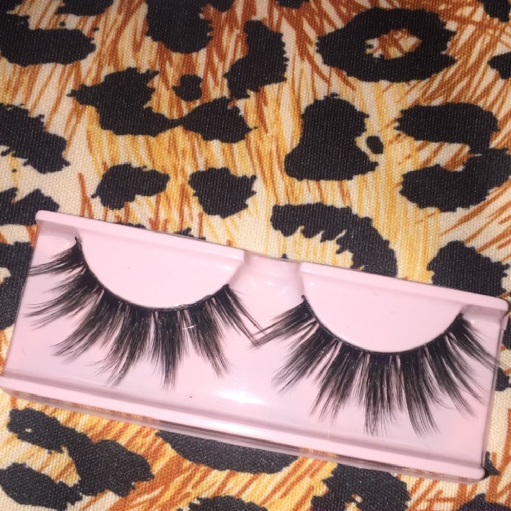 18 mm mink lashes